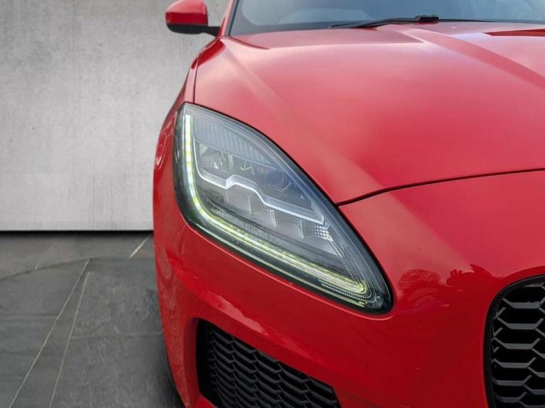 JAGUAR E-PACE 2.0 P200 Chequered Flag Auto AWD Euro 6 (s/s) 5dr 2020