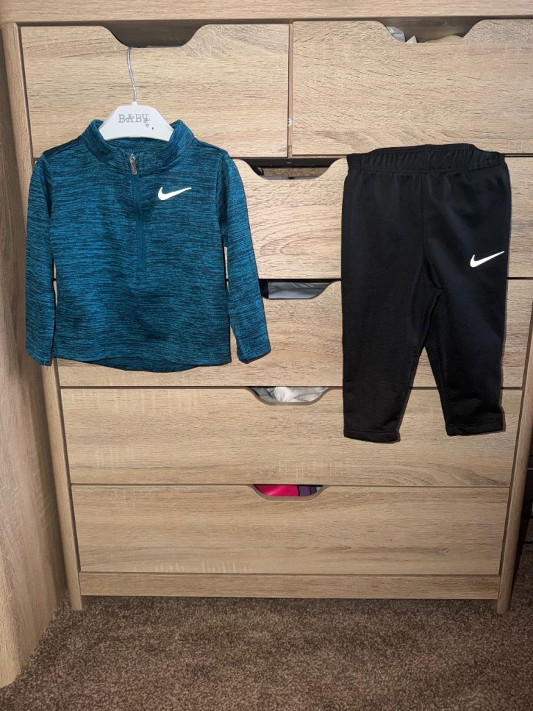 Nike Baby/Toddler Dri-FIT Tracksuit – Excellent Condition
