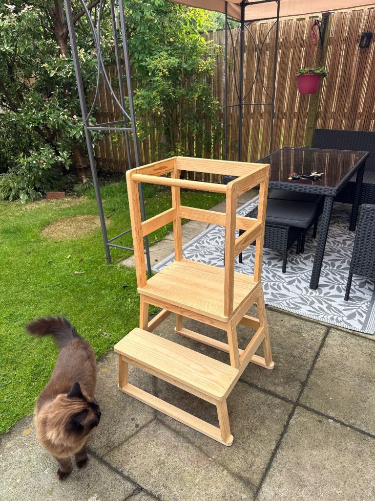 Wooden Kids Learning Tower / Kitchen Helper Stool – As Good As New
