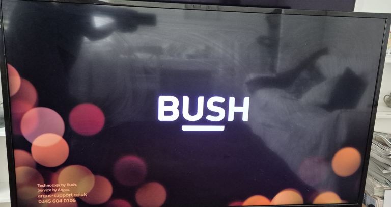 55 ins BUSH SMART TELEVISION 