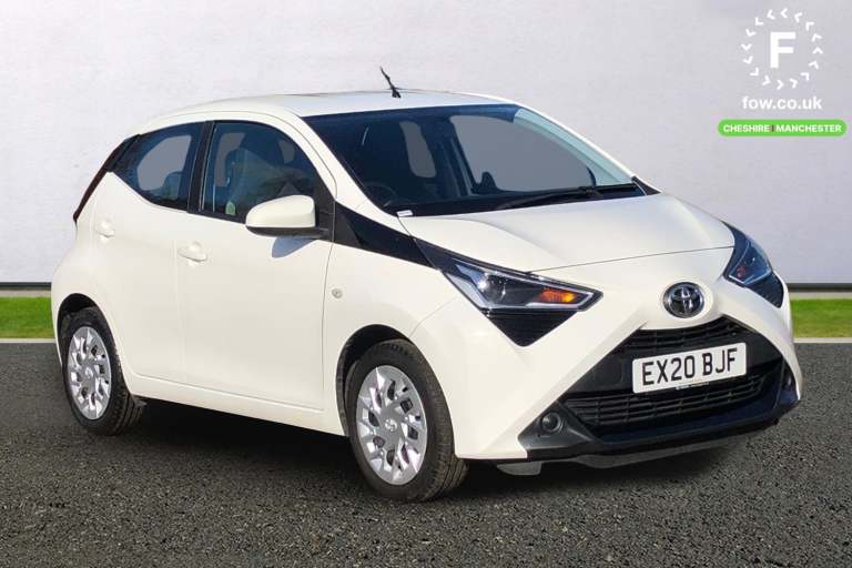 2020 Toyota AYGO 1.0 VVT-i X-Play 5dr x-shift Hatchback PETROL Automatic