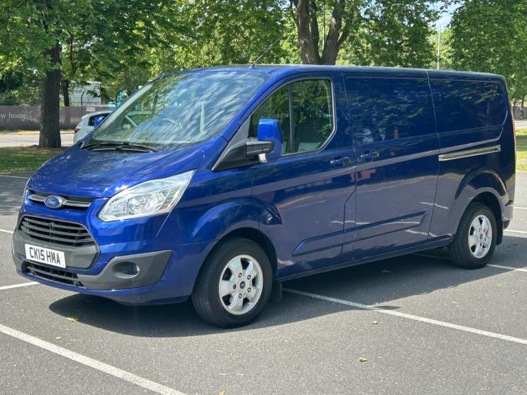 2015 Ford Transit Custom 2.2 TDCi 125ps Lwb Tailgate   Limited Van PANEL VAN Diesel Manual