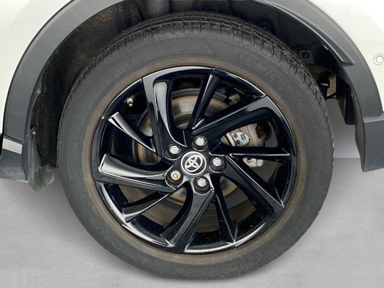 2020 Toyota C-HR 1.8 Hybrid Dynamic 5dr CVT HATCHBACK PETROL/ELECTRIC Automatic