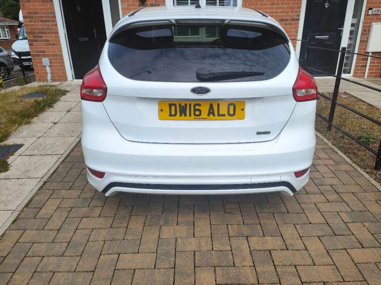 Ford, FOCUS, Hatchback, 2016, Manual, 999 (cc), 5 doors