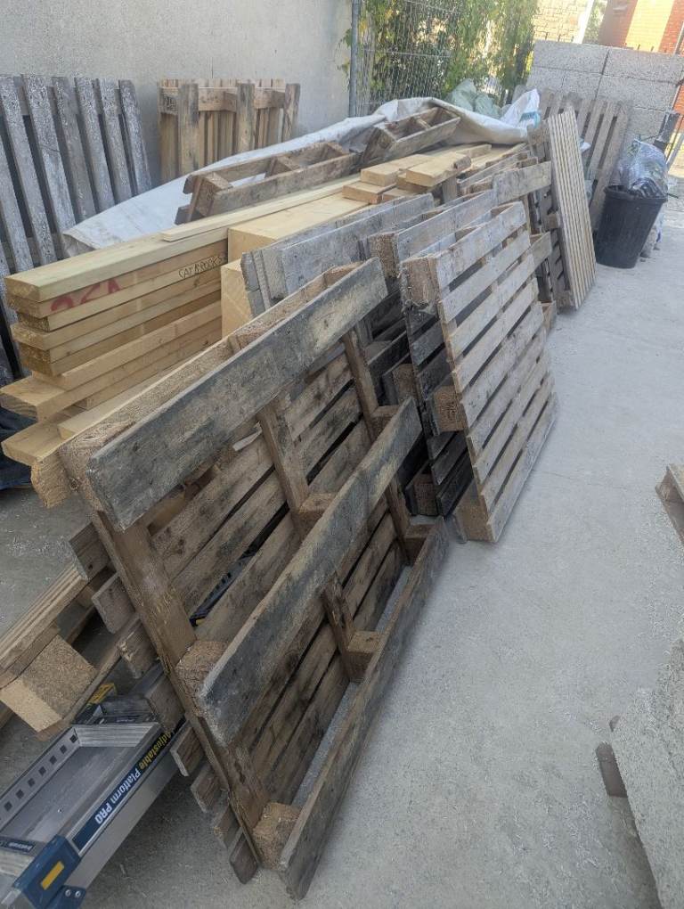 Pallets (at least 11)