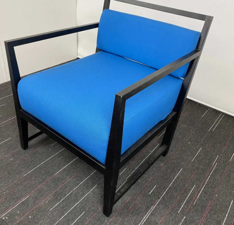 Pre-Loved Blue Low Reception Chair with Black Steel Frame 2OOF-SO-1008