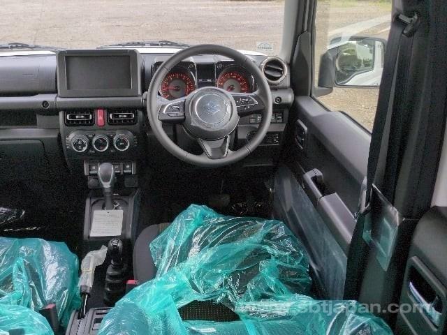 Reserved deposit received!!!!!SUZUKI JIMNY 1.5 auto 5 door 2025 4wdWhite