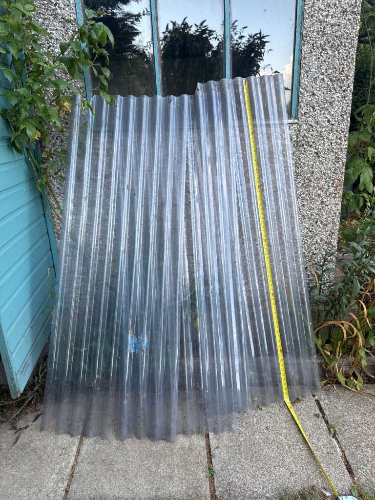 3 6ft plastic roof sheets 