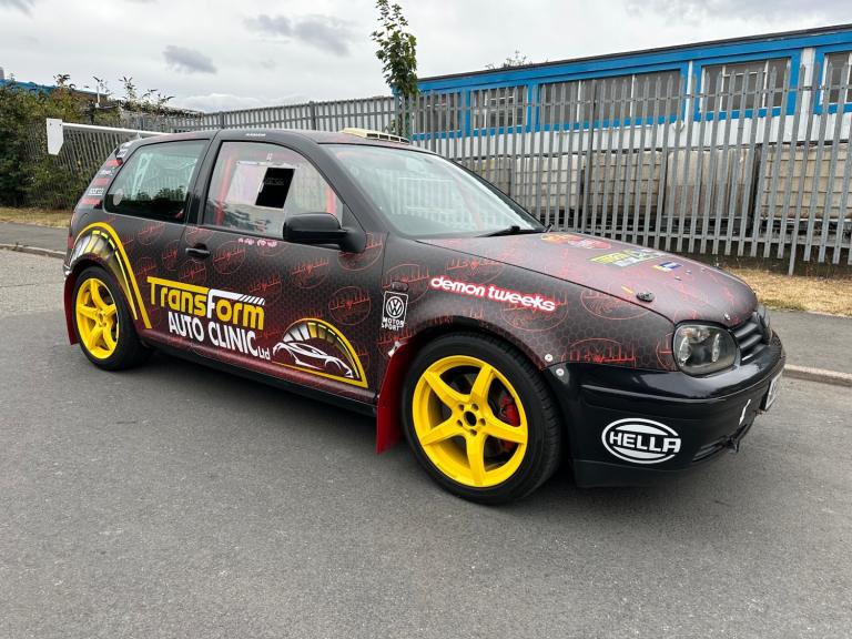 2002 Volkswagen Golf 2.3 V5 3dr [170bhp] HATCHBACK Petrol Manual