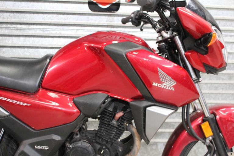 2022 22 HONDA CBF 125 M-M CB 125 F CB125F RED HPI CLEAR TRADE SALE NEW MOT 6K