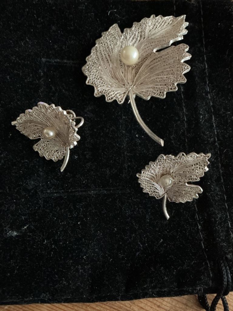 Beautiful Silver and Pearl Filigree Brooch and Earrings Set