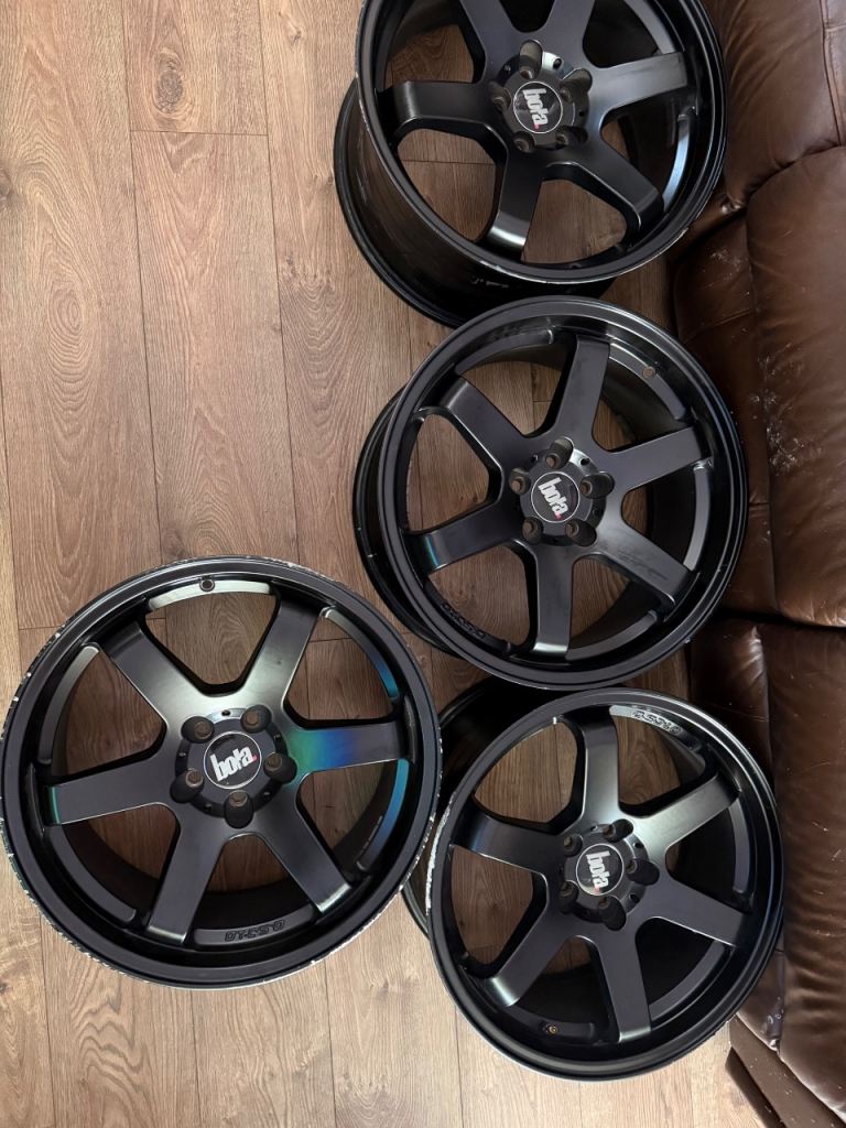 17 inch Bola B1’s 