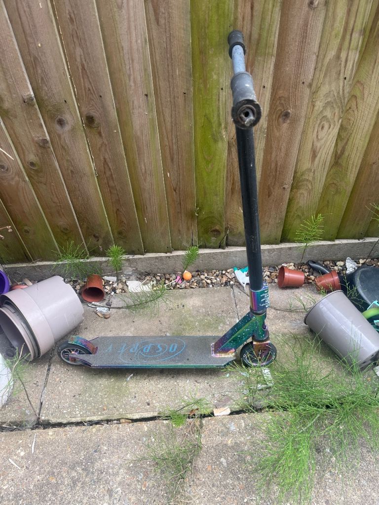 Child’s Osprey scooter