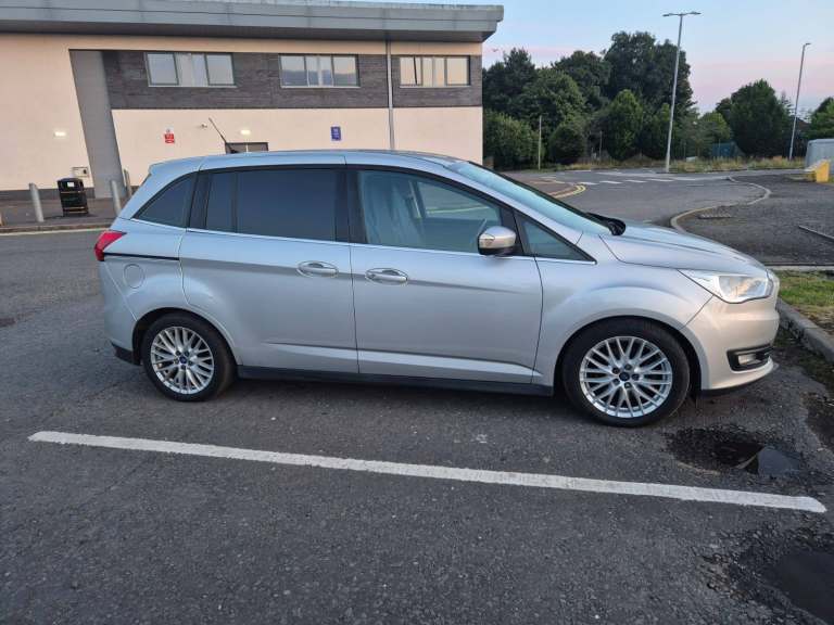 Ford, GRAND C-MAX,  C MAX , 2015 , Manual, 1.5 TDCI  5 doors 7 SEATS CHEAP TAX