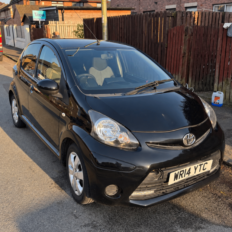 2014 Toyota Aygo, Petrol, 5-door - 105k miles - Fresh MOT