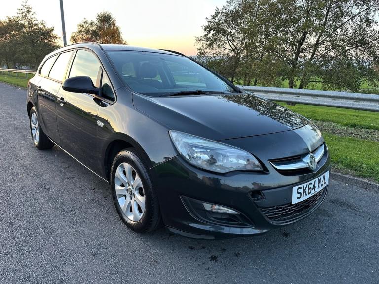 2014 Vauxhall Astra 1.6i 16V Design 5dr Auto ESTATE Petrol Automatic