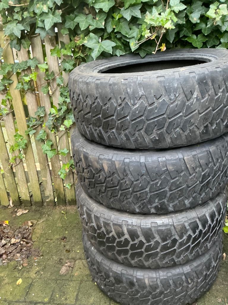 Land Rover tyres Goodyear wrangler 