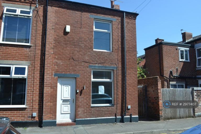 2 bedroom house in Coventry Street, Chorley, PR7 (2 bed) (#2977407)