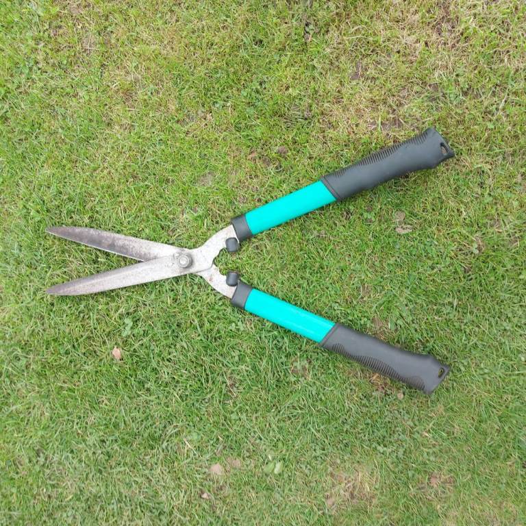 Garden Hedge Shears - Good Condition