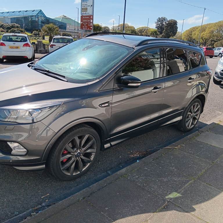 Ford, KUGA, Hatchback, 2019, Other, 1498 (cc), 5 doors