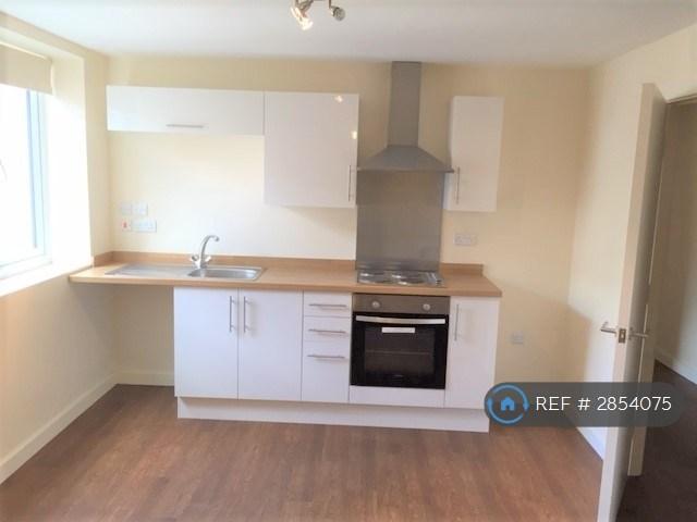 1 bedroom flat in New Central Building, Long Eaton, Nottingham, NG10 (1 bed) (#2854075)