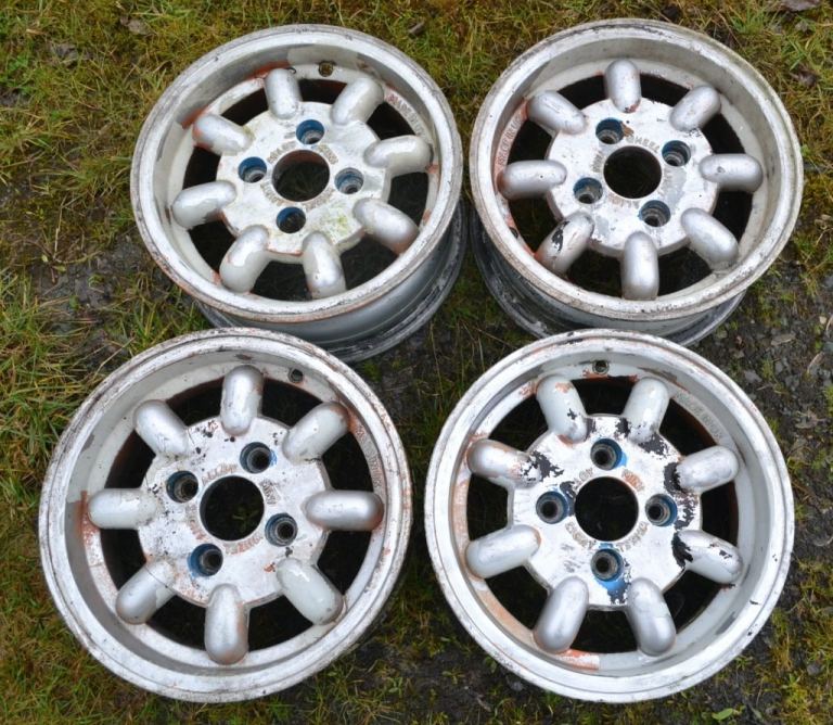 Classic Mini and Mini Moke bare 4 x 'Mini Light Alloy Wheel' rims 12 inch