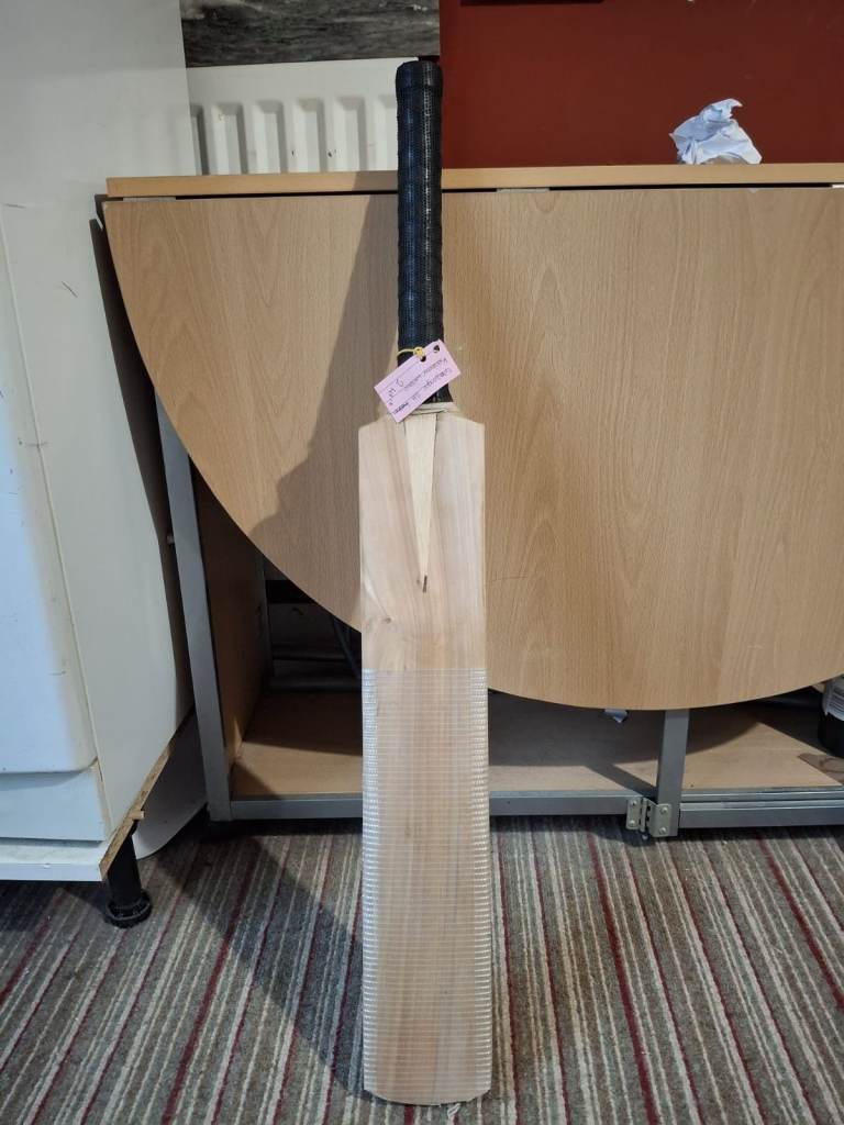 Slazenger cricket bat 