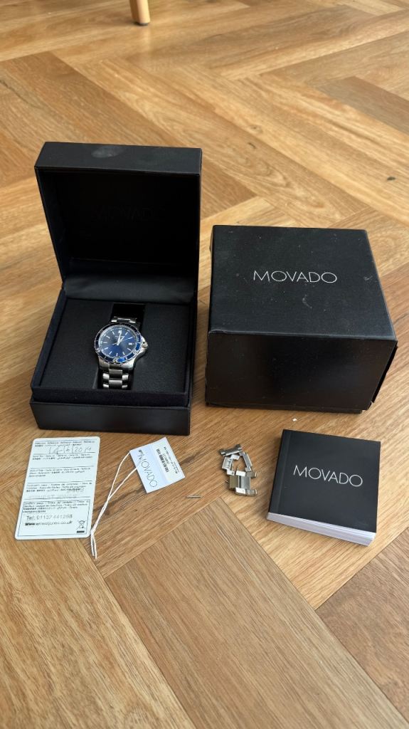 Movado Series 800 men’s watch full box and papers