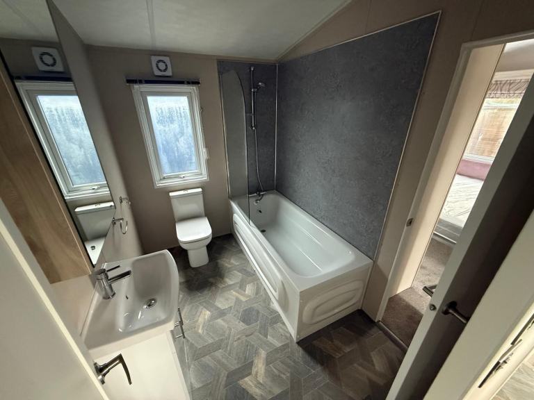 COSMOS LODGE 42X14 • 2 BED • HIGH SPEC • MODERN • OFF SITE SALE • SLIDING DOORS