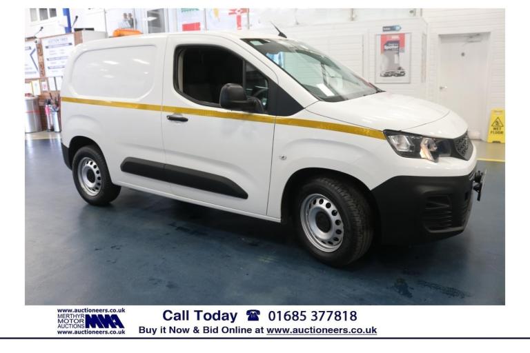 2020 - 69 - PEUGEOT PARTNER L1 GRIP 1.5HDI BLUE 100PS 3 SEAT VAN (EURO 6)
