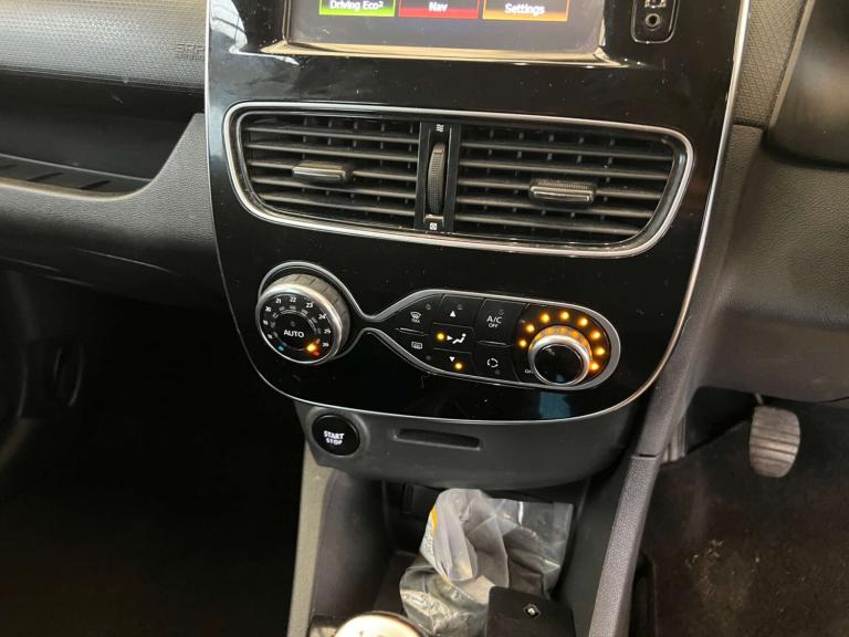 2018 Renault Clio 0.9 Clio Dynamique S Nav TCe 5dr Hatchback Petrol Manual