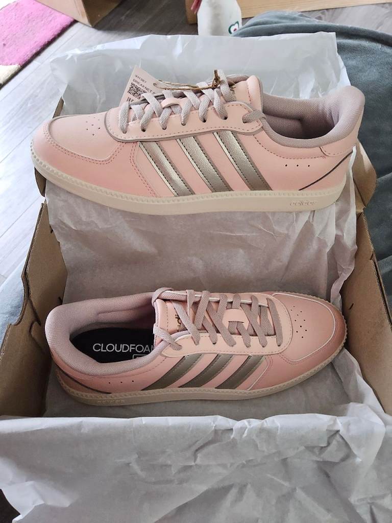 Womens size 6 adidas pink trainers