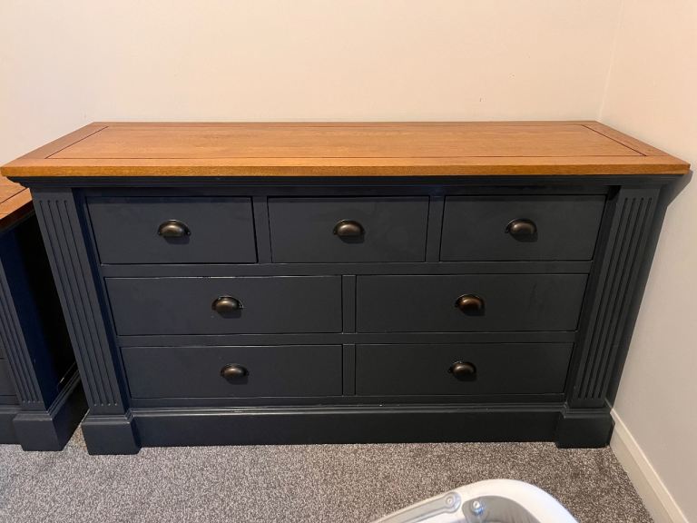 Solid Oak - Navy Chest of Drawers with Natural Wood Top