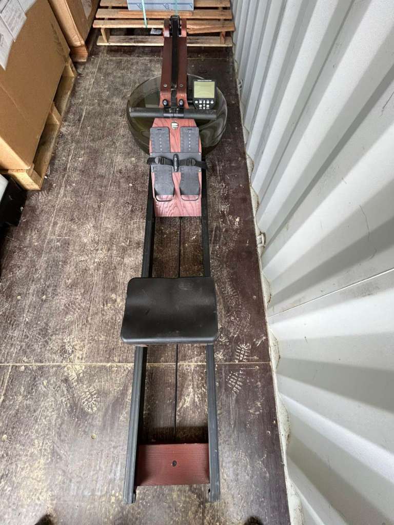 WaterRower Club Rowing Machine – Water Resistance