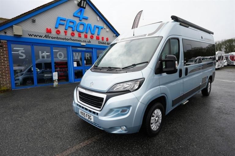 Auto-Sleepers Windrush PEUGEOT 4 BERTH 4 TRAVEL SEAT MOTORHOME