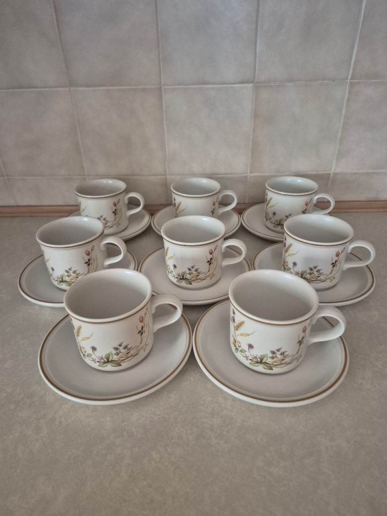 St Michael Oven to Tableware "Harvest" Cup + Saucer Set of 8.