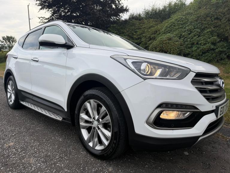 2017 Hyundai Santa Fe 2.2 CRDi Blue Drive Premium SUV 4WD Euro6 200BHP *7SEATER*