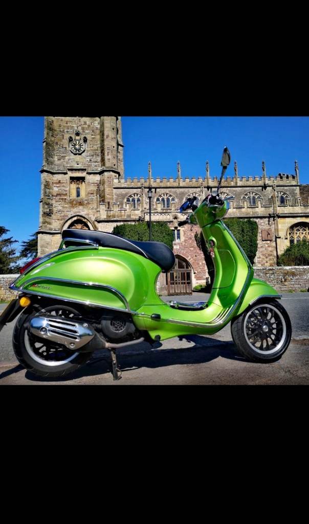 Vespa Sprint 125cc 2018 ABS 3V iGet + modifications + outdoor storage included