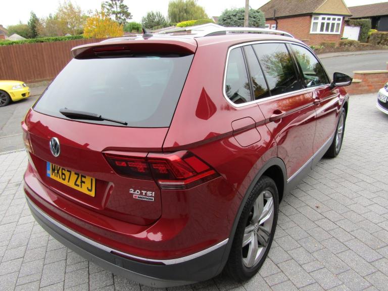 2017 Volkswagen Tiguan 2.0 TSi 180 4Motion SEL 5dr DSG ESTATE Petrol Automatic