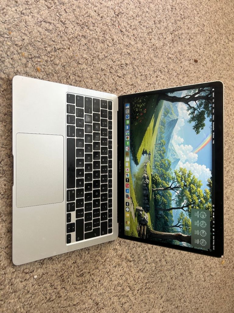 MacBook Air (2020)