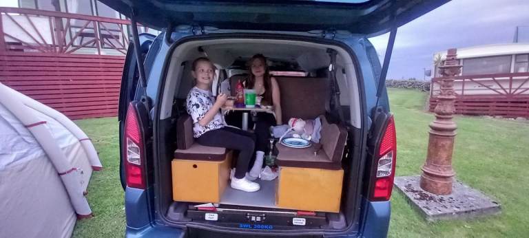 Amdro boot jump camper camping instead of a tent  suit peugeot partner Citroën berlingo
