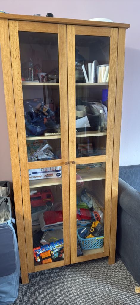 Glass cabinet 