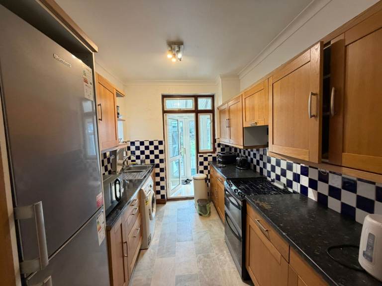 4-Bed Property Ideal for Supported Living / Assisted Living SM3 9EA