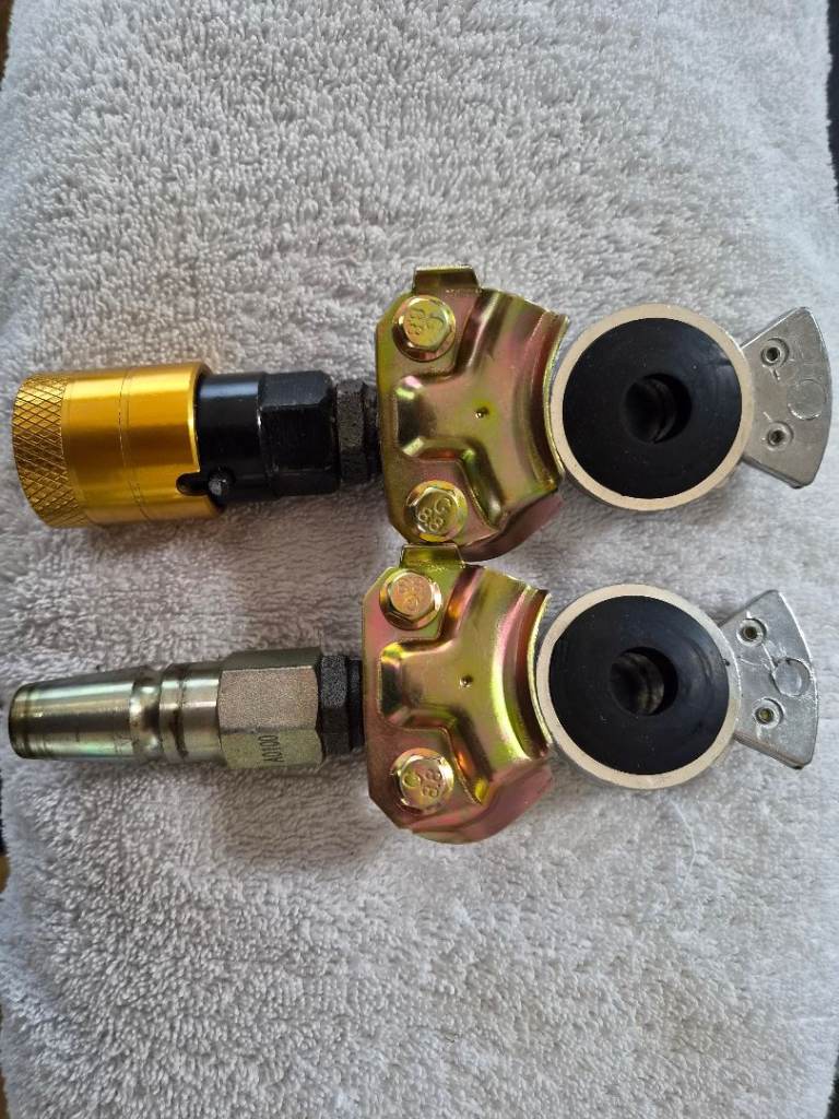 Palm fittings