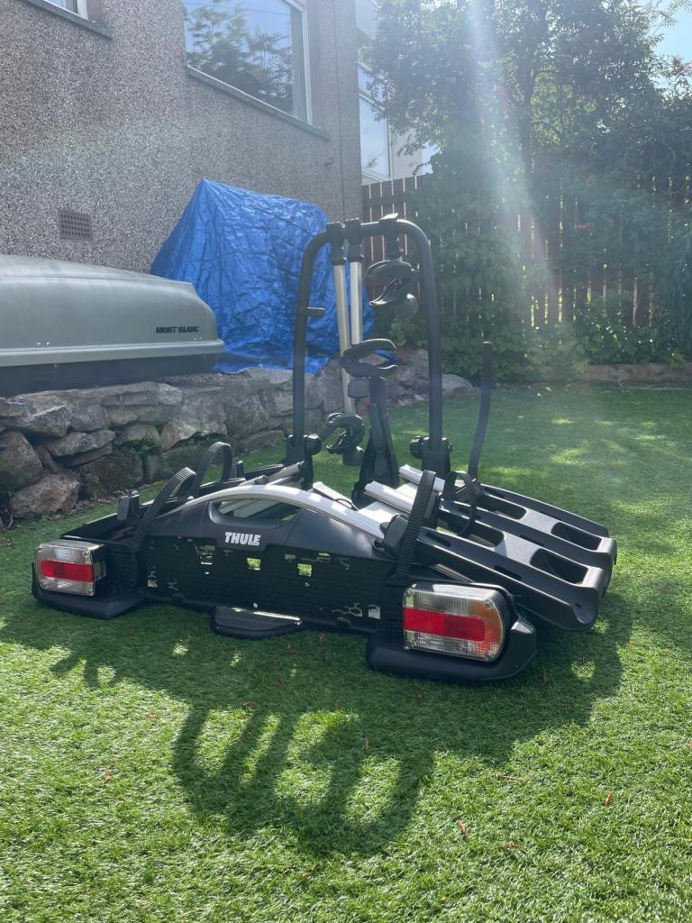 Thule VeloCompact 927 3-Bike Towbar Mounted Rack – Good Condition