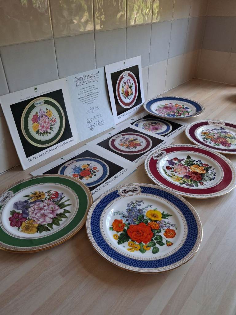 5 Chelsea Flower Show collectors plates