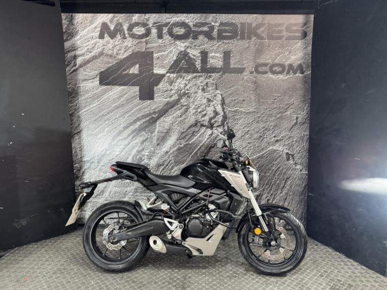 HONDA  CB125R CB 125 R 2018