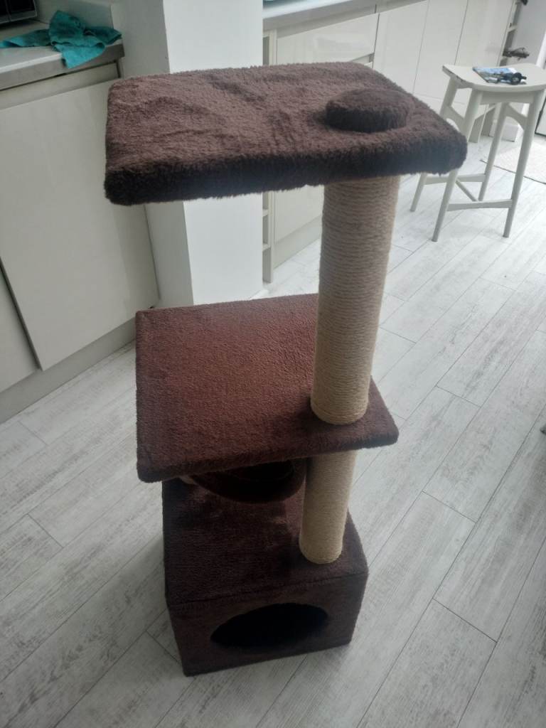 Pets at Home Nala Climb And Hide Cat Tower Brown