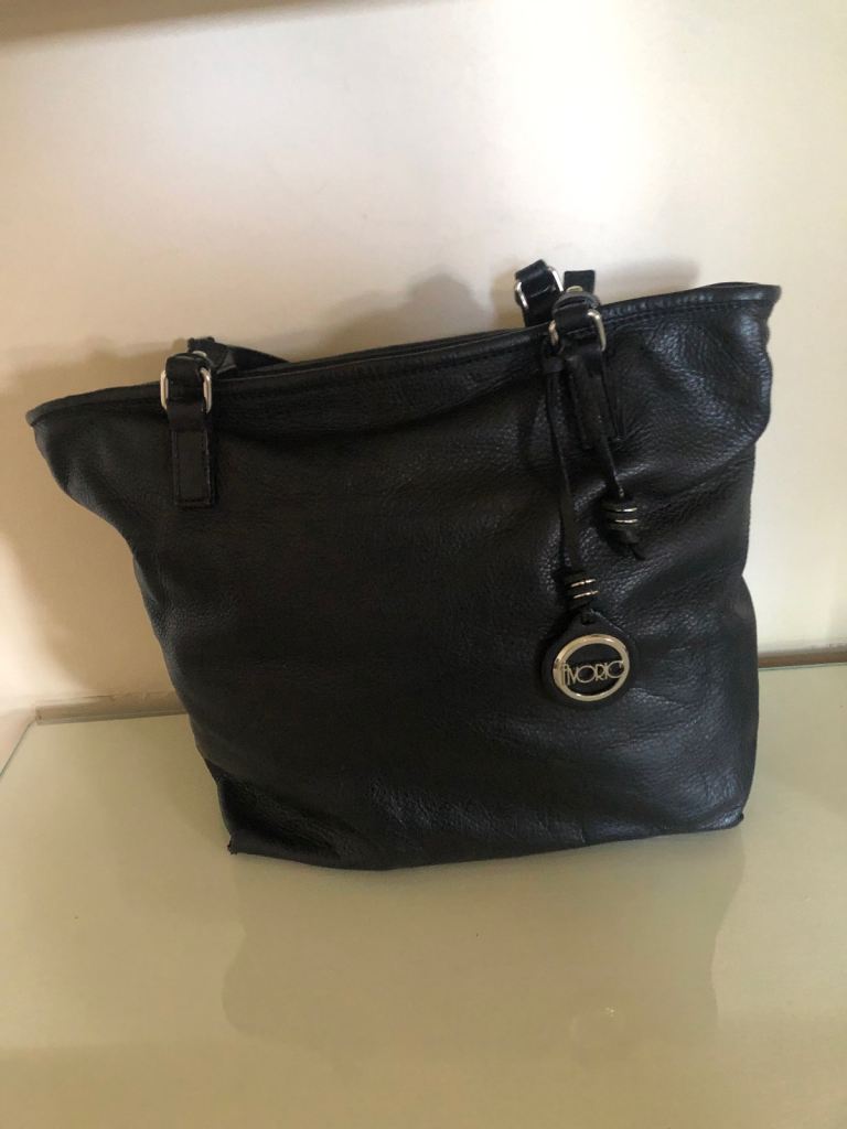 IVORIO Black Genuine Leather Handbag – Made in Italy