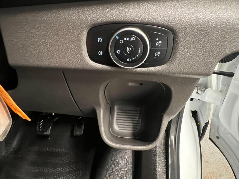 2022 Ford Transit 2.0 EcoBlue 130ps H2 Leader Double Cab Van PANEL VAN DIESEL Manual